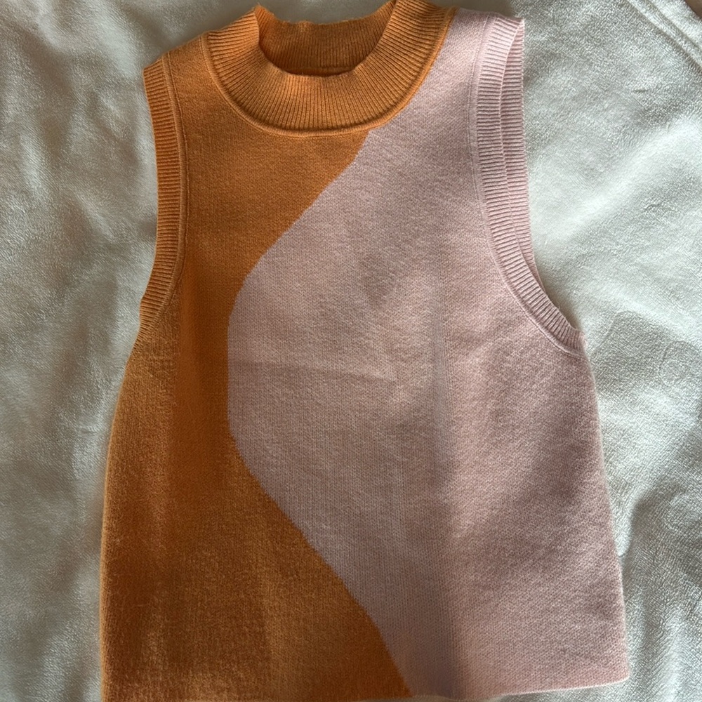 L.A. Hearts Sweater vest